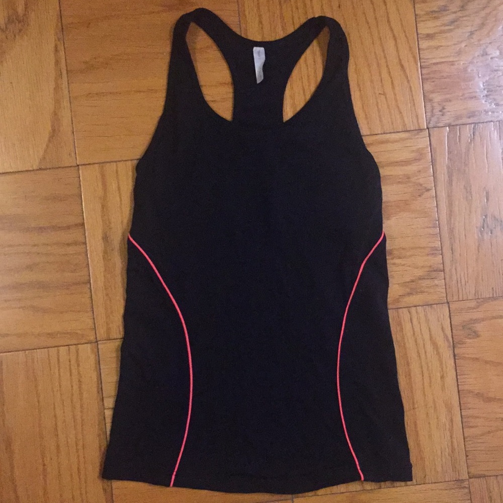 Like new, GAP fit workout top